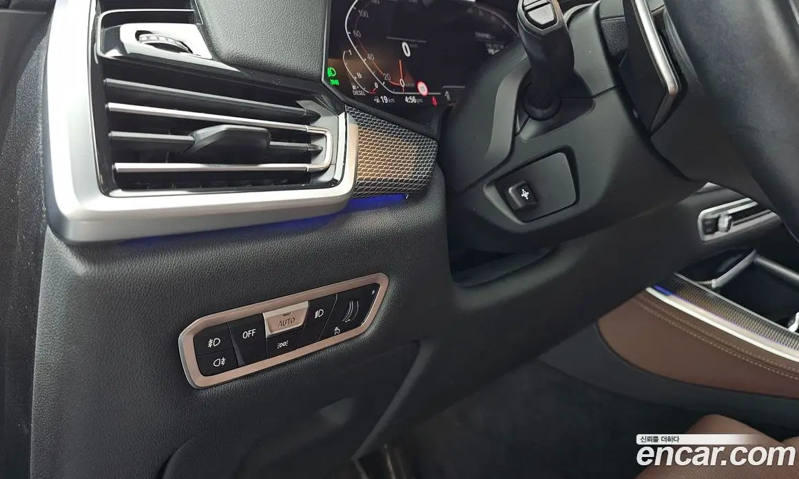 BMW X5 2021 3.0 автомат (гидро), фото 17