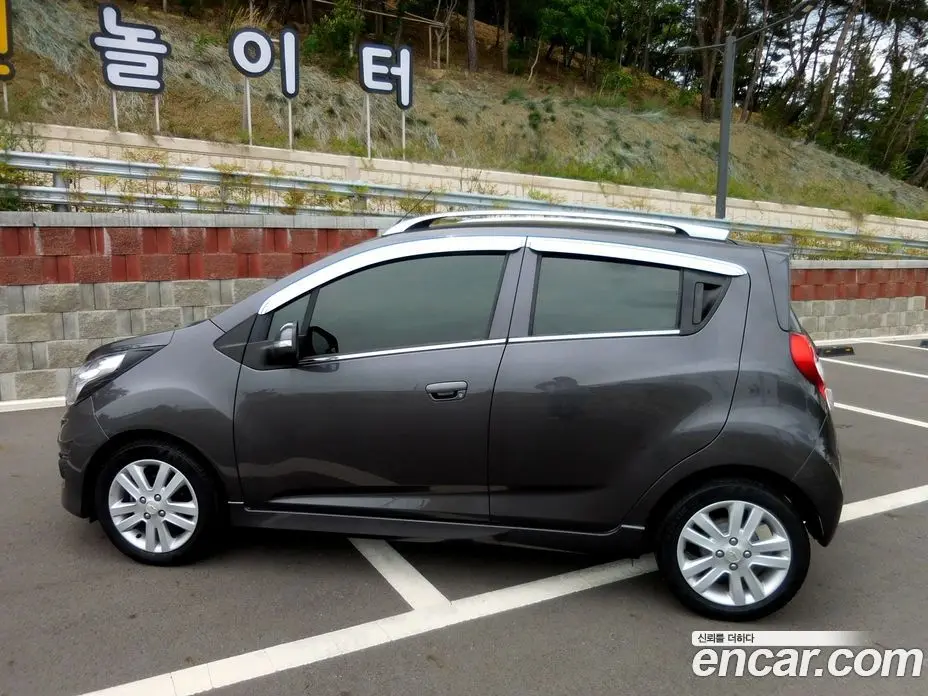 Chevrolet Spark 2014 1.0 автомат (гидро), фото 3