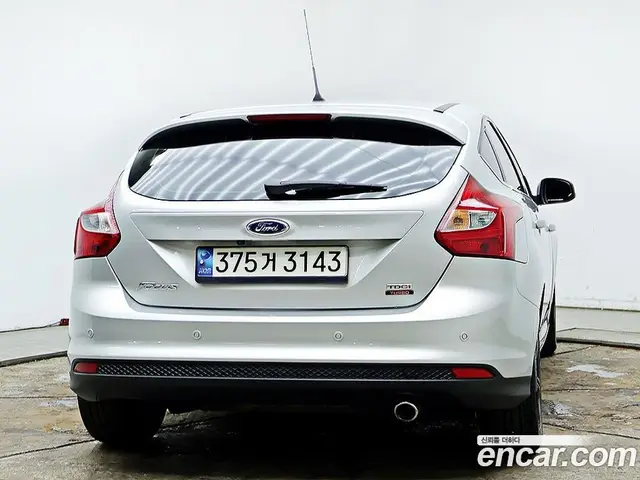 Ford Focus 2014 2.0 автомат (гидро), миниатюра 3
