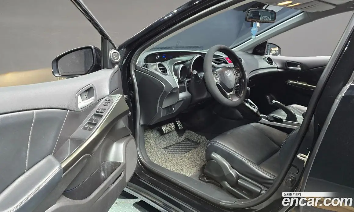 Honda Civic 2013 1.8 автомат (гидро), фото 10