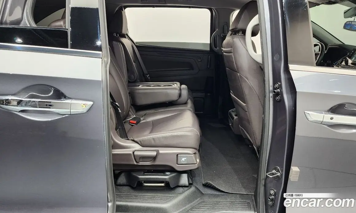 Honda Odyssey 2019 3.5 автомат (гидро), фото 12 Honda Odyssey 2019 3.5 автомат (гидро), фото 12