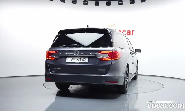 Honda Odyssey 2019 3.5 автомат (гидро), миниатюра 4 Honda Odyssey 2019 3.5 автомат (гидро), миниатюра 4