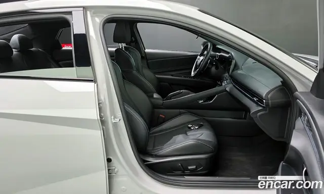 Hyundai Avante 2021 2.0 автомат (гидро), миниатюра 11