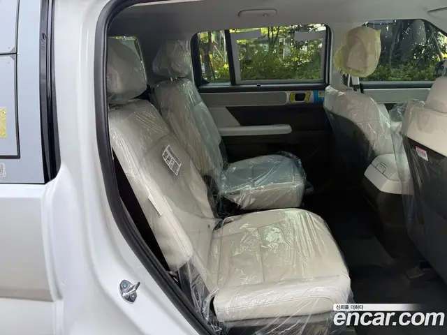 Hyundai Santa Fe 2025 2.5 автомат (гидро), миниатюра 6 Hyundai Santa Fe 2025 2.5 автомат (гидро), миниатюра 6