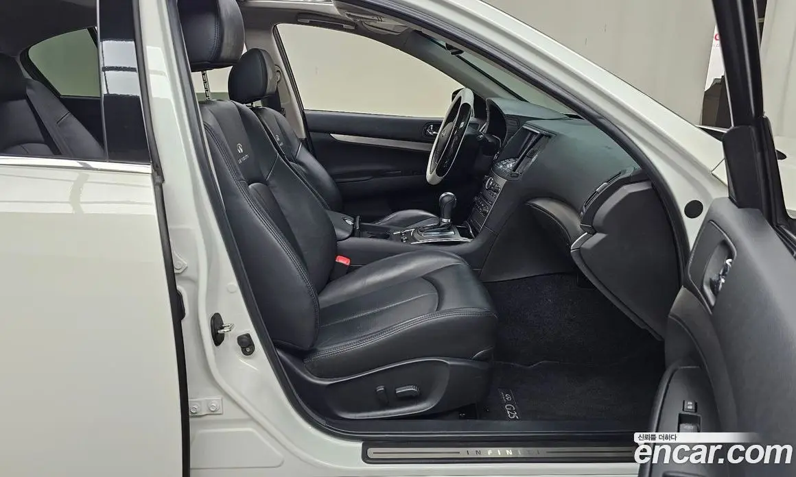 Infiniti G 2012 2.5 автомат (гидро), фото 11
