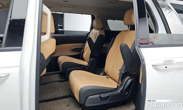 Kia Carnival 2022 2.2 автомат (гидро), миниатюра 11 Kia Carnival 2022 2.2 автомат (гидро), миниатюра 11