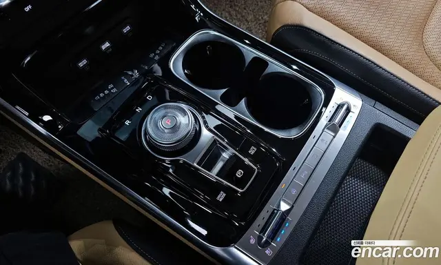 Kia Carnival 2022 2.2 автомат (гидро), миниатюра 9 Kia Carnival 2022 2.2 автомат (гидро), миниатюра 9