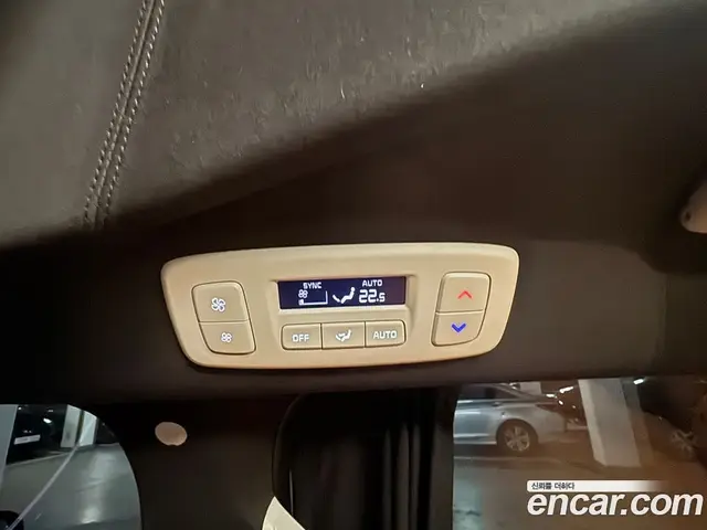 Kia Carnival 2025 3.5 автомат (гидро), миниатюра 10
