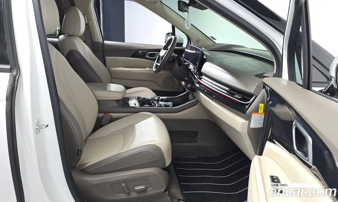 Kia Carnival 2026 1.6 автомат (гидро), фото 11