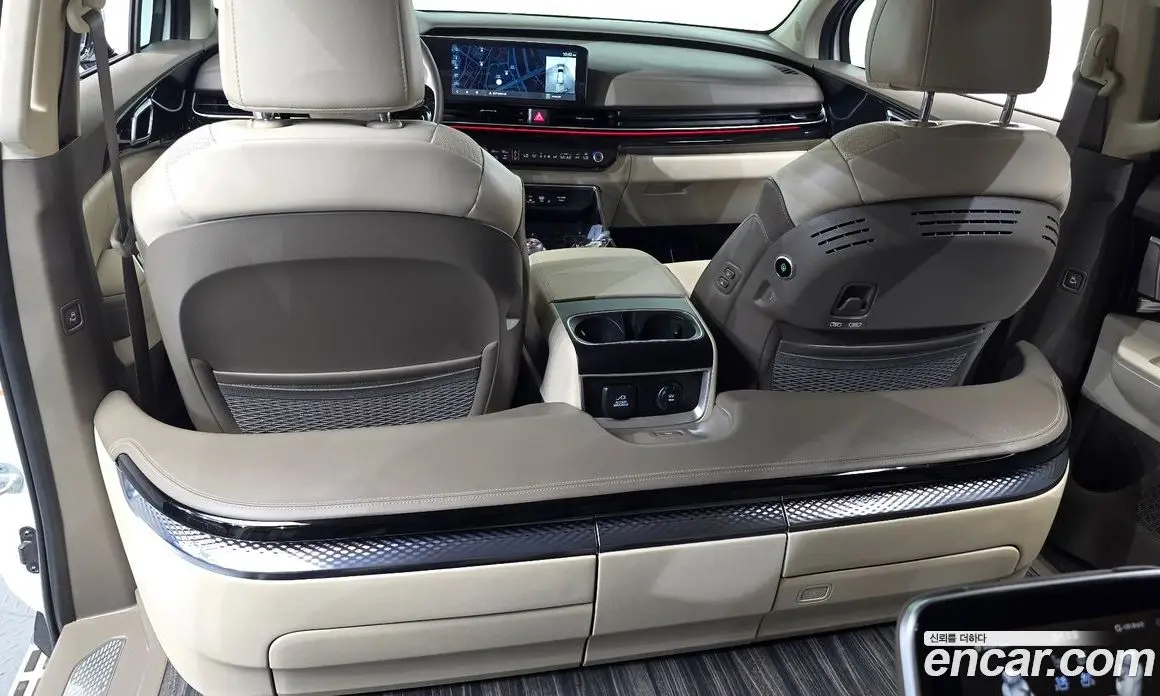 Kia Carnival 2026 1.6 автомат (гидро), фото 13