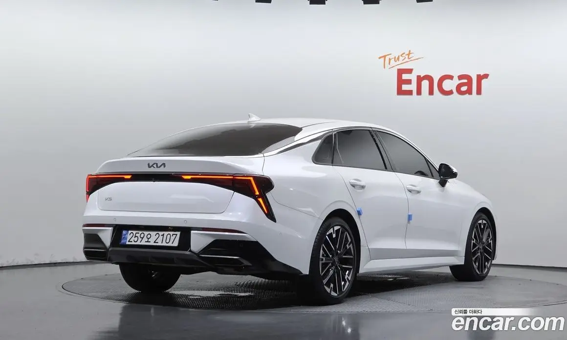 Kia K5 (Optima) 2023 1.6 автомат (гидро), фото 2 Kia K5 (Optima) 2023 1.6 автомат (гидро), фото 2
