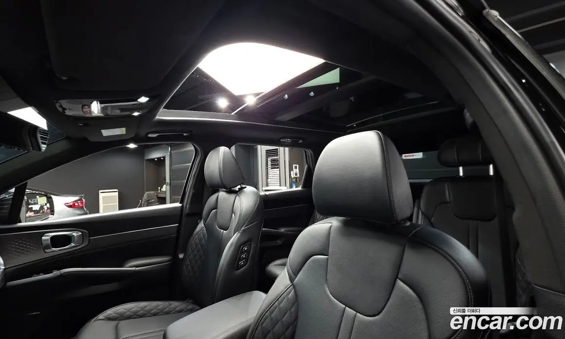 Kia Sorento 2023 2.5 автомат (гидро), фото 18