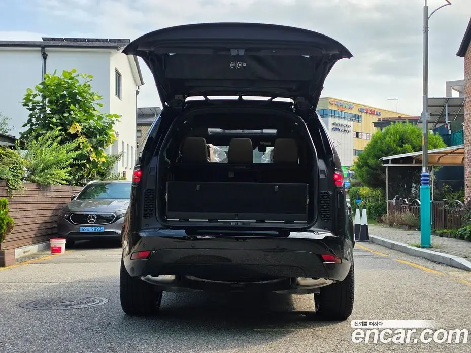 Land Rover Discovery 2025 3.0 автомат (гидро), фото 11