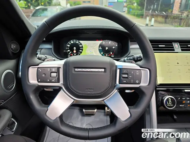Land Rover Discovery 2025 3.0 автомат (гидро), миниатюра 6