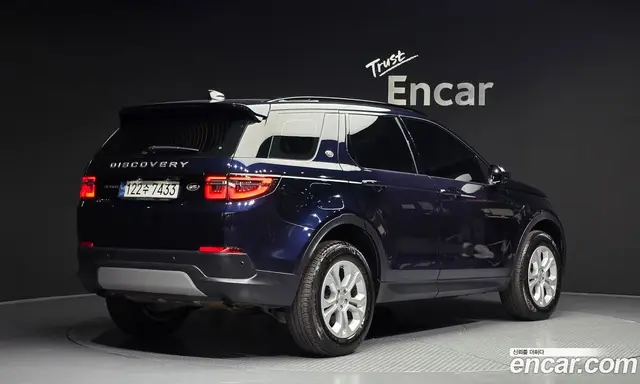 Land Rover Discovery Sport 2022 2.0 автомат (гидро), миниатюра 2 Land Rover Discovery Sport 2022 2.0 автомат (гидро), миниатюра 2