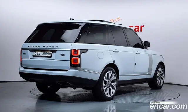 Land Rover Range Rover 2018 4.4 автомат (гидро), миниатюра 2 Land Rover Range Rover 2018 4.4 автомат (гидро), миниатюра 2