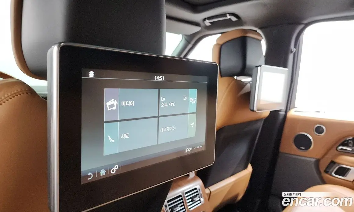 Land Rover Range Rover 2018 4.4 автомат (гидро), фото 13 Land Rover Range Rover 2018 4.4 автомат (гидро), фото 13