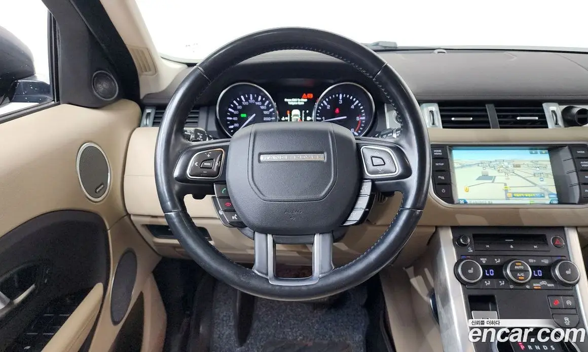 Land Rover Range Rover Evoque 2015 2.2 автомат (гидро), фото 13 Land Rover Range Rover Evoque 2015 2.2 автомат (гидро), фото 13