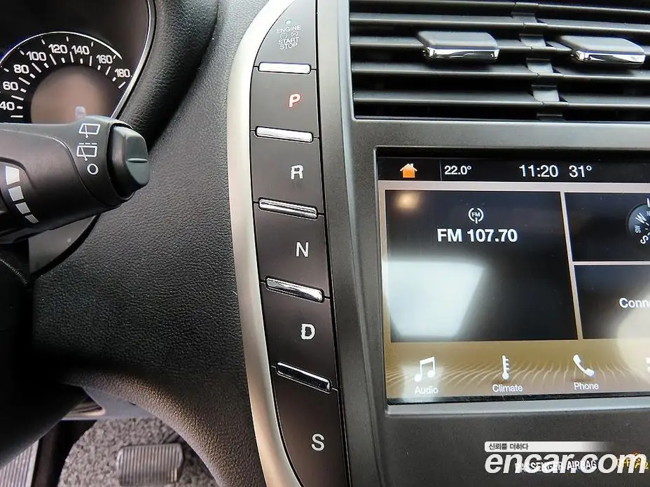 Lincoln MKC 2016 2.0 автомат (гидро), фото 10