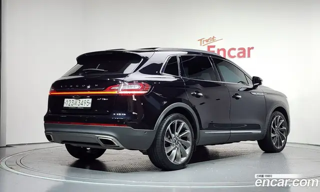 Lincoln Nautilus 2020 2.7 автомат (гидро), миниатюра 2