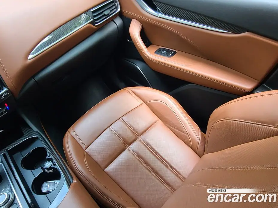 Maserati Levante 2018 3.0 автомат (гидро), фото 18