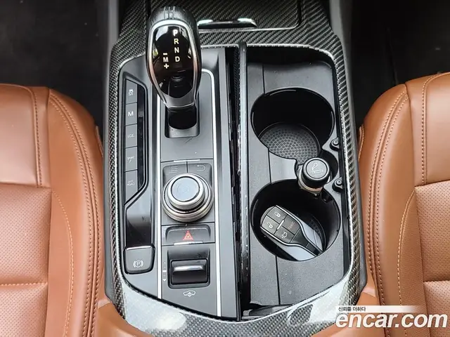 Maserati Levante 2018 3.0 автомат (гидро), миниатюра 9