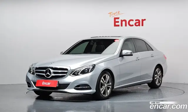 Mercedes-Benz E-Class, 2015, 86 618 км