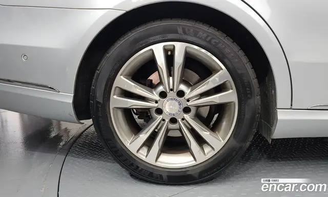 Mercedes-Benz E-Class 2015 2.0 автомат (гидро), миниатюра 5 Mercedes-Benz E-Class 2015 2.0 автомат (гидро), миниатюра 5