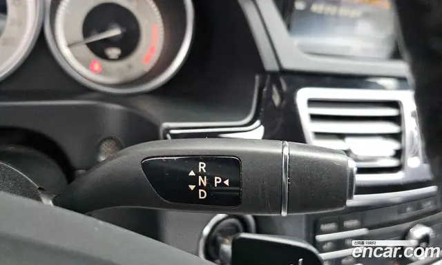 Mercedes-Benz E-Class 2015 2.0 автомат (гидро), миниатюра 9 Mercedes-Benz E-Class 2015 2.0 автомат (гидро), миниатюра 9