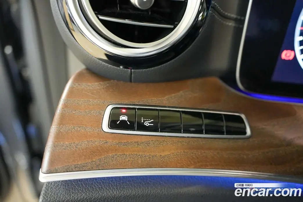 Mercedes-Benz E-Class 2019 2.0 автомат (гидро), фото 12