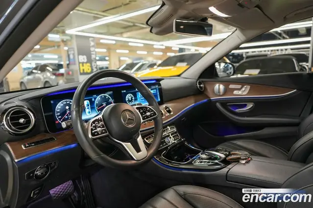 Mercedes-Benz E-Class 2019 2.0 автомат (гидро), миниатюра 9