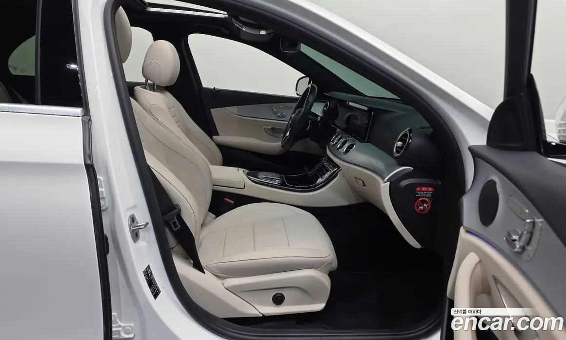 Mercedes-Benz E-Class 2021 2.0 автомат (гидро), фото 11