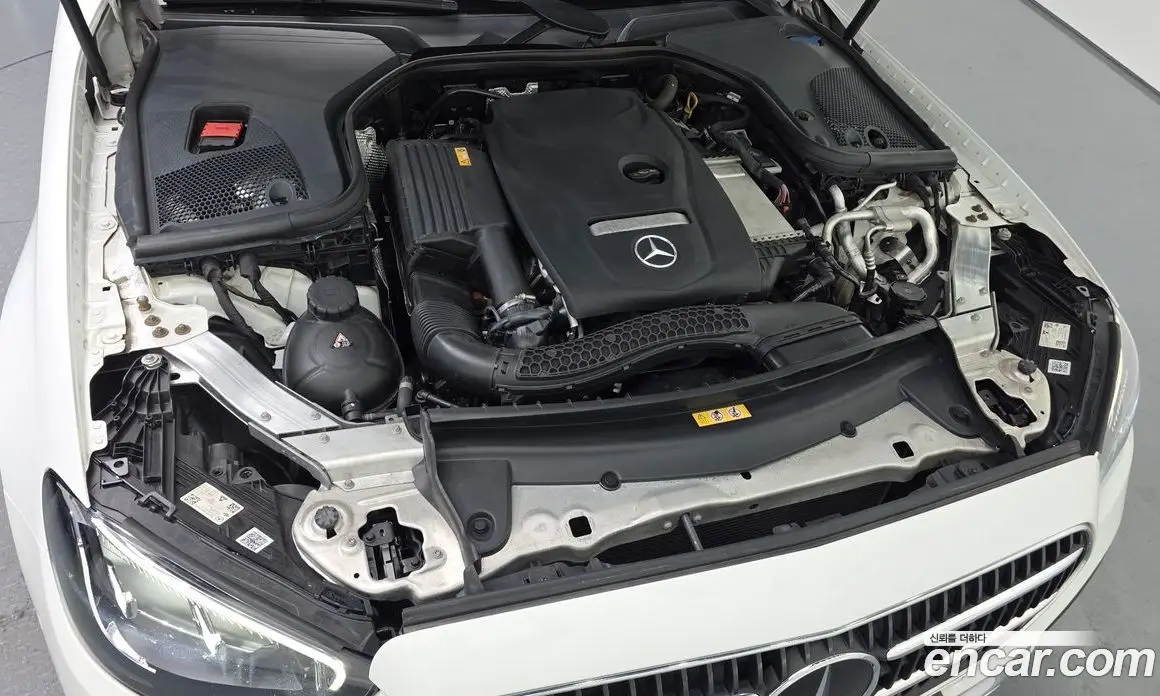 Mercedes-Benz E-Class 2021 2.0 автомат (гидро), фото 6