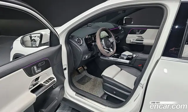 Mercedes-Benz GLA-Class 2022 2.0 автомат (гидро), миниатюра 11