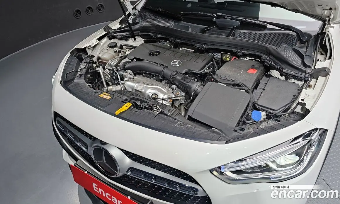 Mercedes-Benz GLA-Class 2022 2.0 автомат (гидро), фото 6