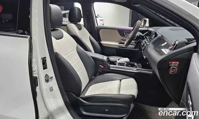 Mercedes-Benz GLA-Class 2022 2.0 автомат (гидро), миниатюра 10