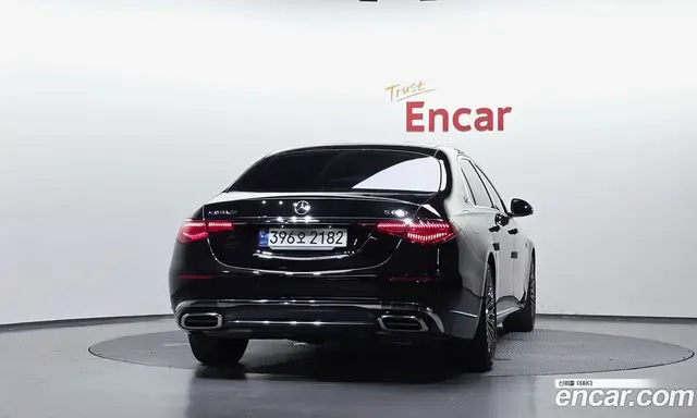 Mercedes-Benz S-Class 2023 6.0 автомат (гидро), миниатюра 4