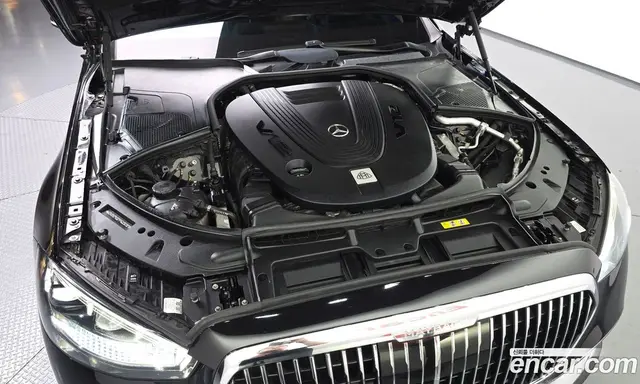 Mercedes-Benz S-Class 2023 6.0 автомат (гидро), миниатюра 6