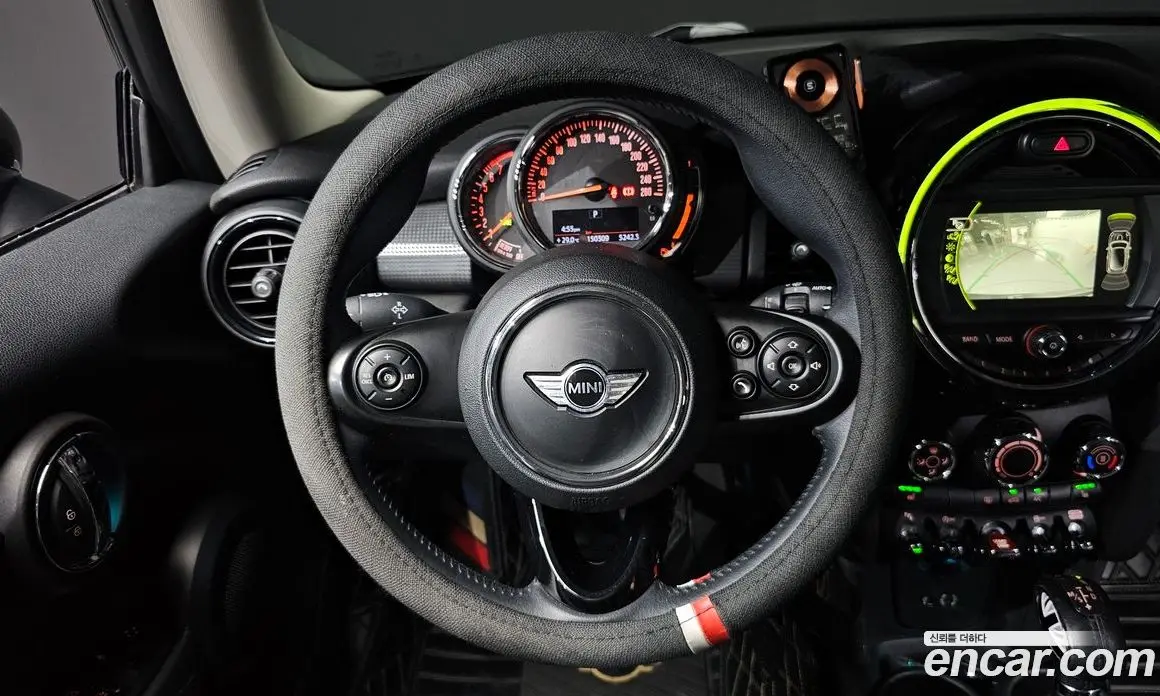 Mini Cooper 2017 1.5 автомат (гидро), фото 16