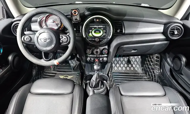 Mini Cooper 2017 1.5 автомат (гидро), миниатюра 7