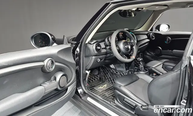 Mini Cooper 2017 1.5 автомат (гидро), миниатюра 10