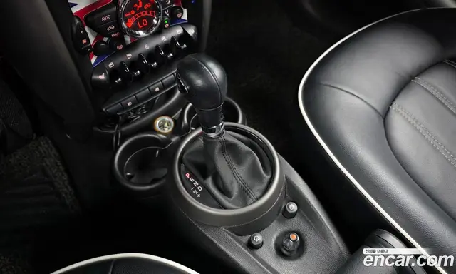 Mini Countryman 2011 1.6 автомат (гидро), миниатюра 9