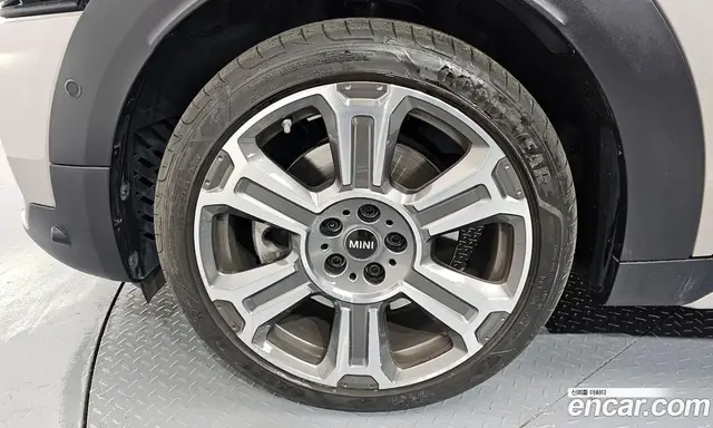 Mini Countryman 2021 2.0 автомат (гидро), миниатюра 5