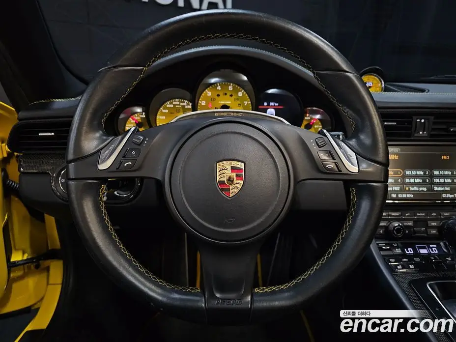 Porsche 911 2013 3.8 автомат (гидро), фото 13 Porsche 911 2013 3.8 автомат (гидро), фото 13