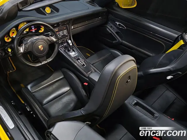 Porsche 911 2013 3.8 автомат (гидро), миниатюра 10 Porsche 911 2013 3.8 автомат (гидро), миниатюра 10