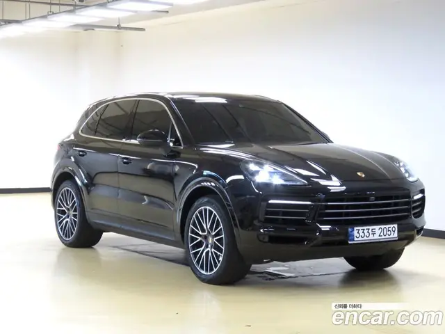 Porsche Cayenne 2019 3.0 автомат (гидро), миниатюра 2