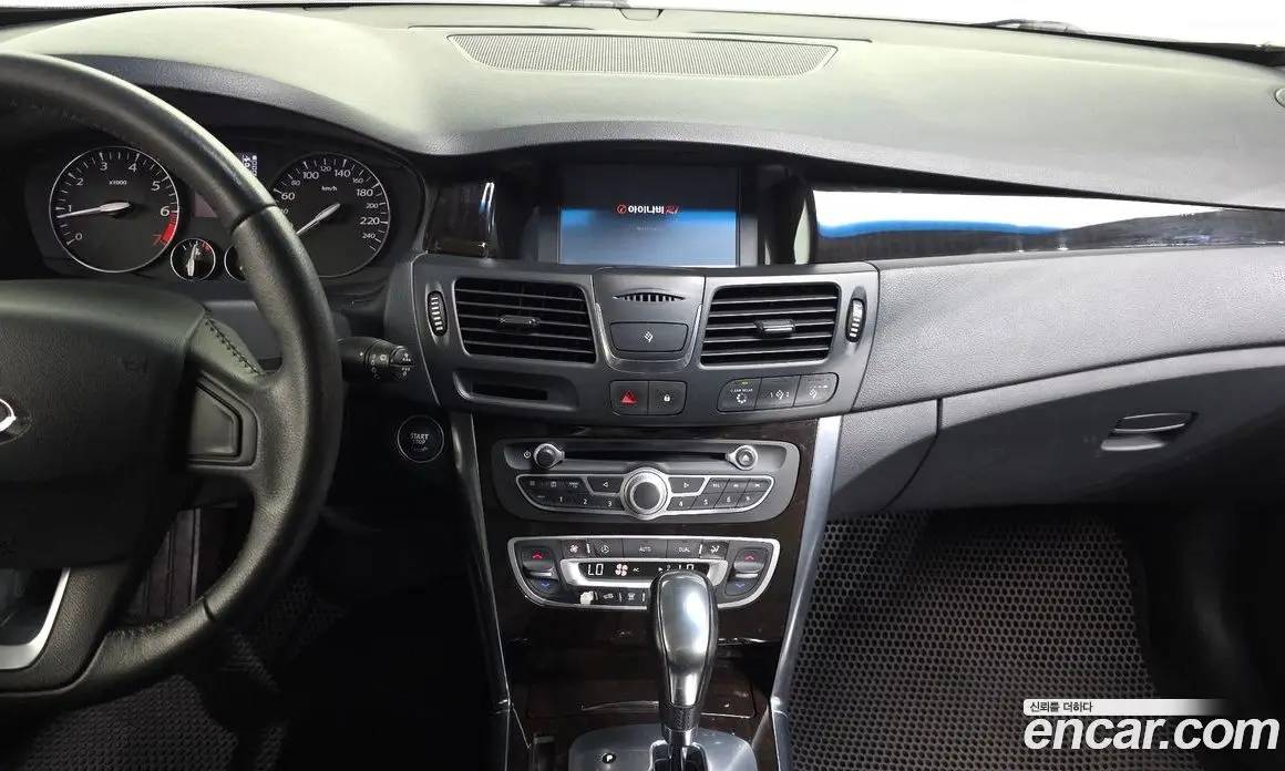 Renault (Samsung) SM5 2010 2.0 автомат (гидро), фото 14 Renault (Samsung) SM5 2010 2.0 автомат (гидро), фото 14