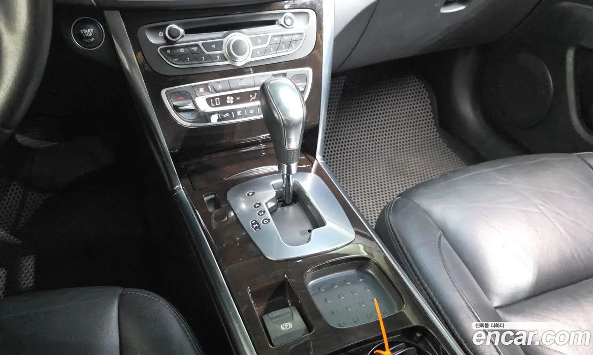 Renault (Samsung) SM5 2010 2.0 автомат (гидро), фото 9 Renault (Samsung) SM5 2010 2.0 автомат (гидро), фото 9