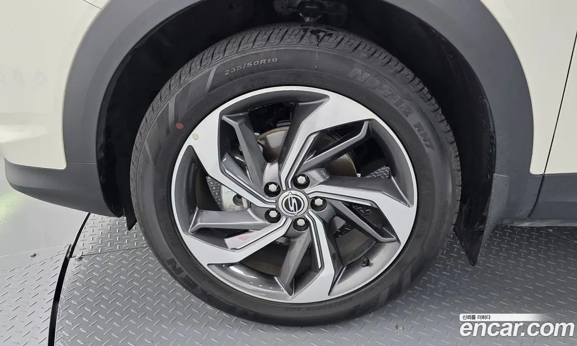 SsangYong Korando 2020 1.5 автомат (гидро), фото 5