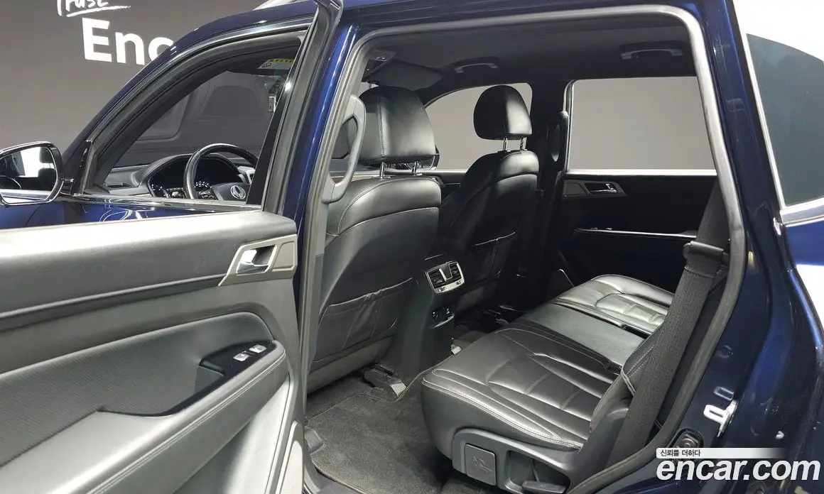 SsangYong Rexton 2018 2.2 автомат (гидро), фото 11 SsangYong Rexton 2018 2.2 автомат (гидро), фото 11